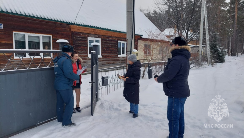 В Алтайском крае ведется активная работа по профилактике пожаров в частном секторе